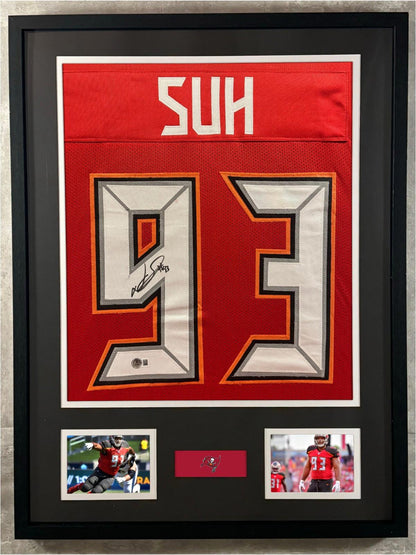 Ndamukong Suh Signed Jersey Framed W/ Beckett BAS COA Tampa Bay Buccaneers Red